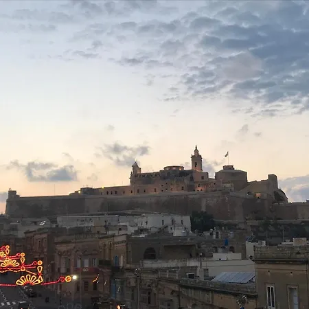 The Duke Boutique 3*