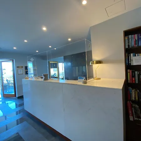 The Duke Boutique Hotel 3*