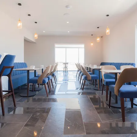 The Duke Boutique 3* Victoria