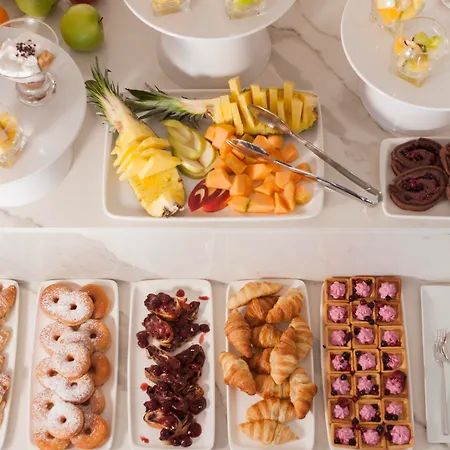 The Duke Boutique 3* Victoria