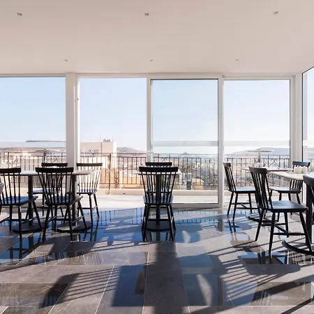 The Duke Boutique Hotel 3*