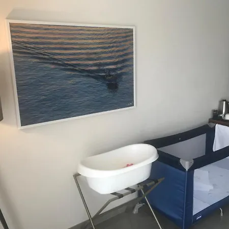 The Duke Boutique 3* Victoria