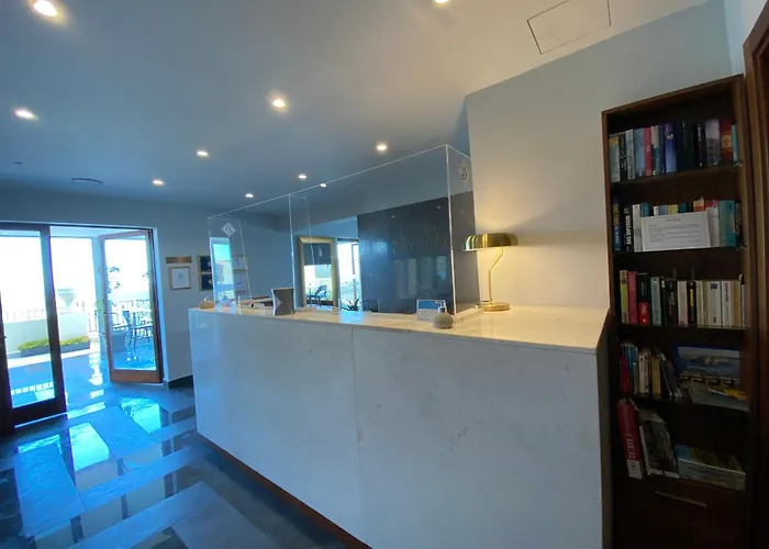 The Duke Boutique Hotel 3*