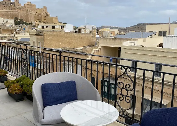 The Duke Boutique Hotel 3*