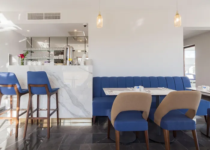 The Duke Boutique 3* Victoria